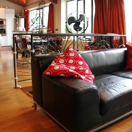 Loft Character With A View Of Court Apartment Paris