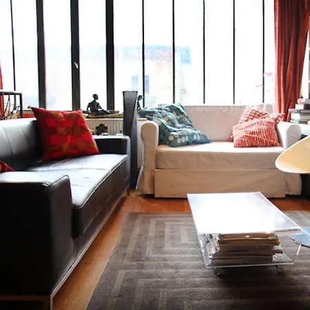 Loft Character With A View Of Court Apartment Paris