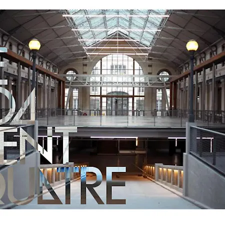 Loft Character With A View Of Court Apartment Paris