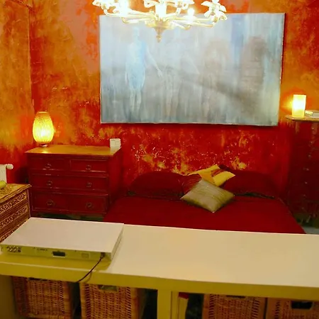 Loft Character With A View Of Court Apartment